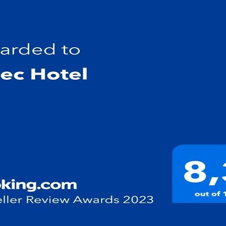 Apec Hotel Atyraū エクステリア 写真